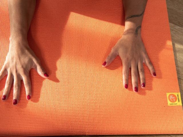 Hatha yoga et Nidra  yoga tous les jeudis à 18 h 30 : équilibre et détente 