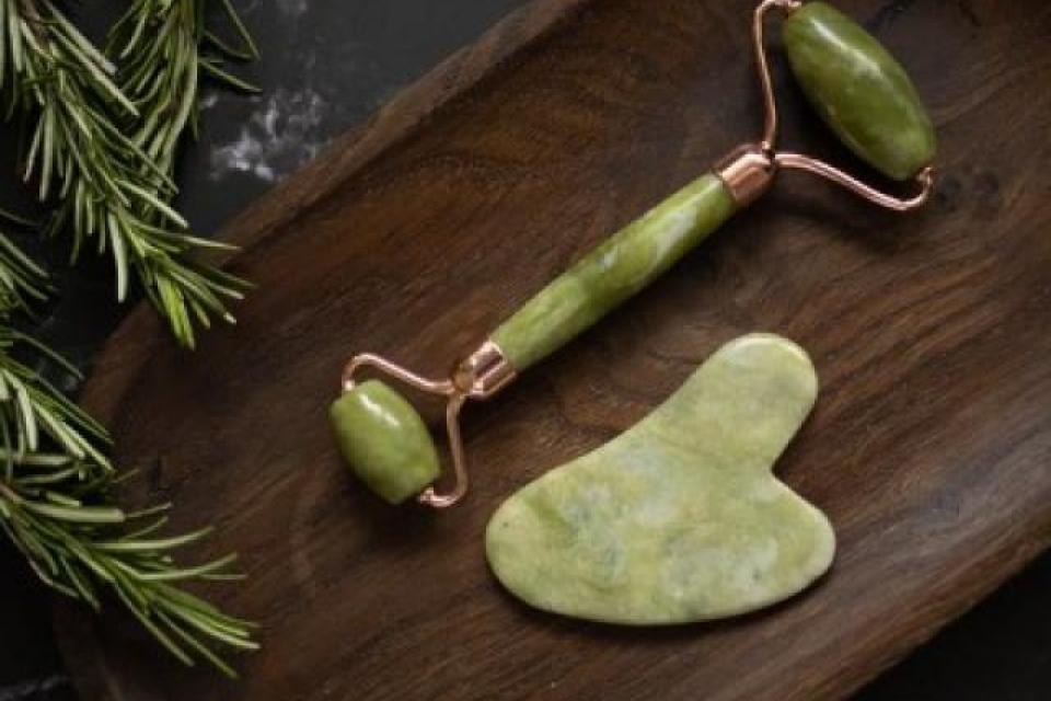Massage du visage Kobido aux cosmétiques coréens : un lifting naturel sans pareil 