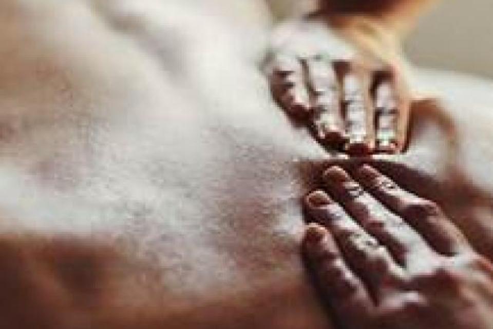 Réservez le massage suédois pour votre  détente musculaire optimale
